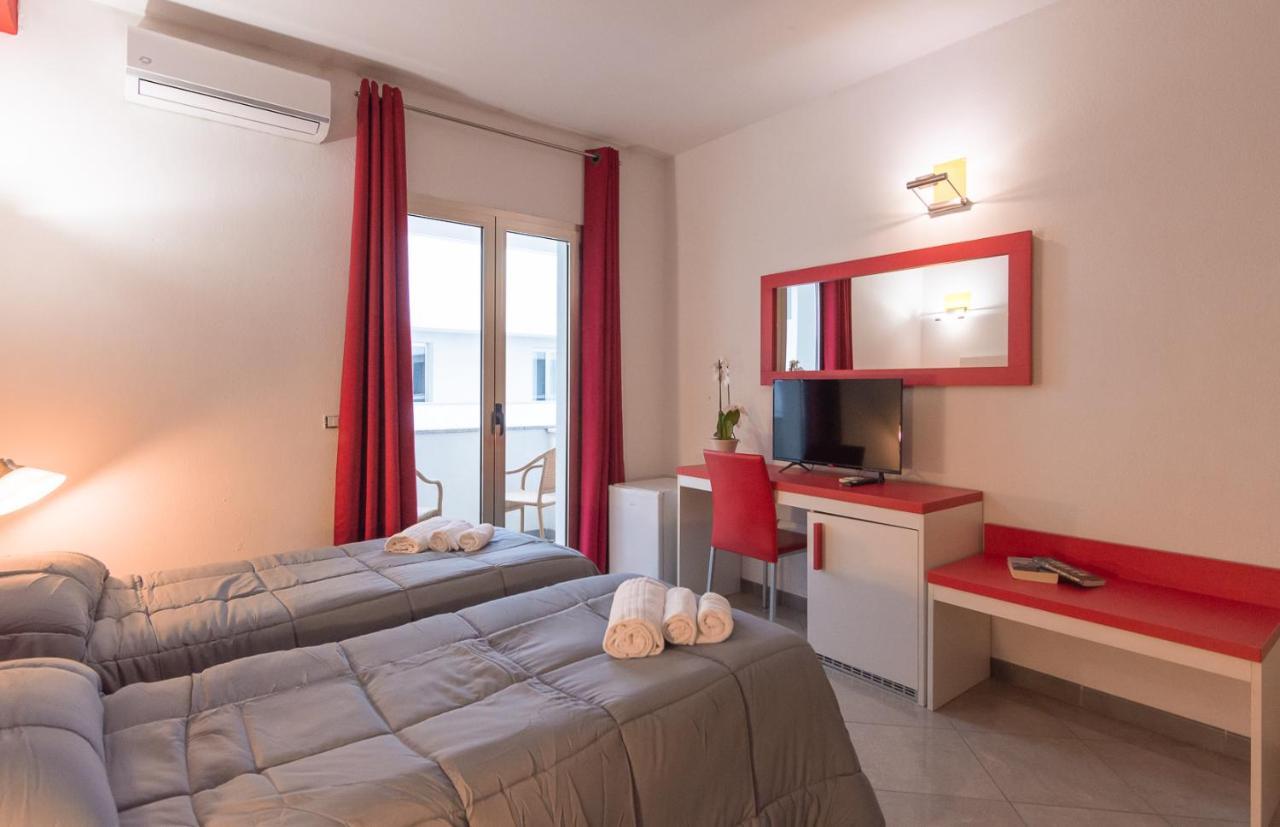 Delta Rooms Olbia Dış mekan fotoğraf