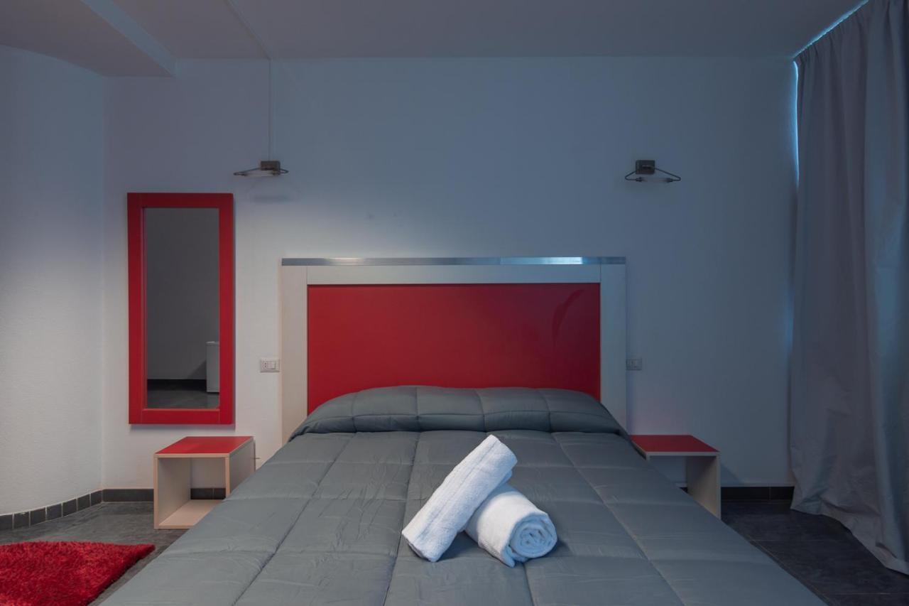 Delta Rooms Olbia Dış mekan fotoğraf