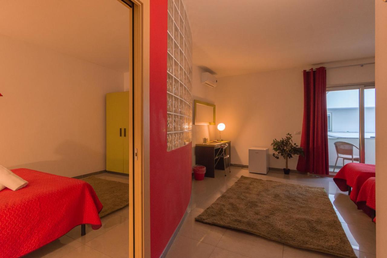 Delta Rooms Olbia Dış mekan fotoğraf