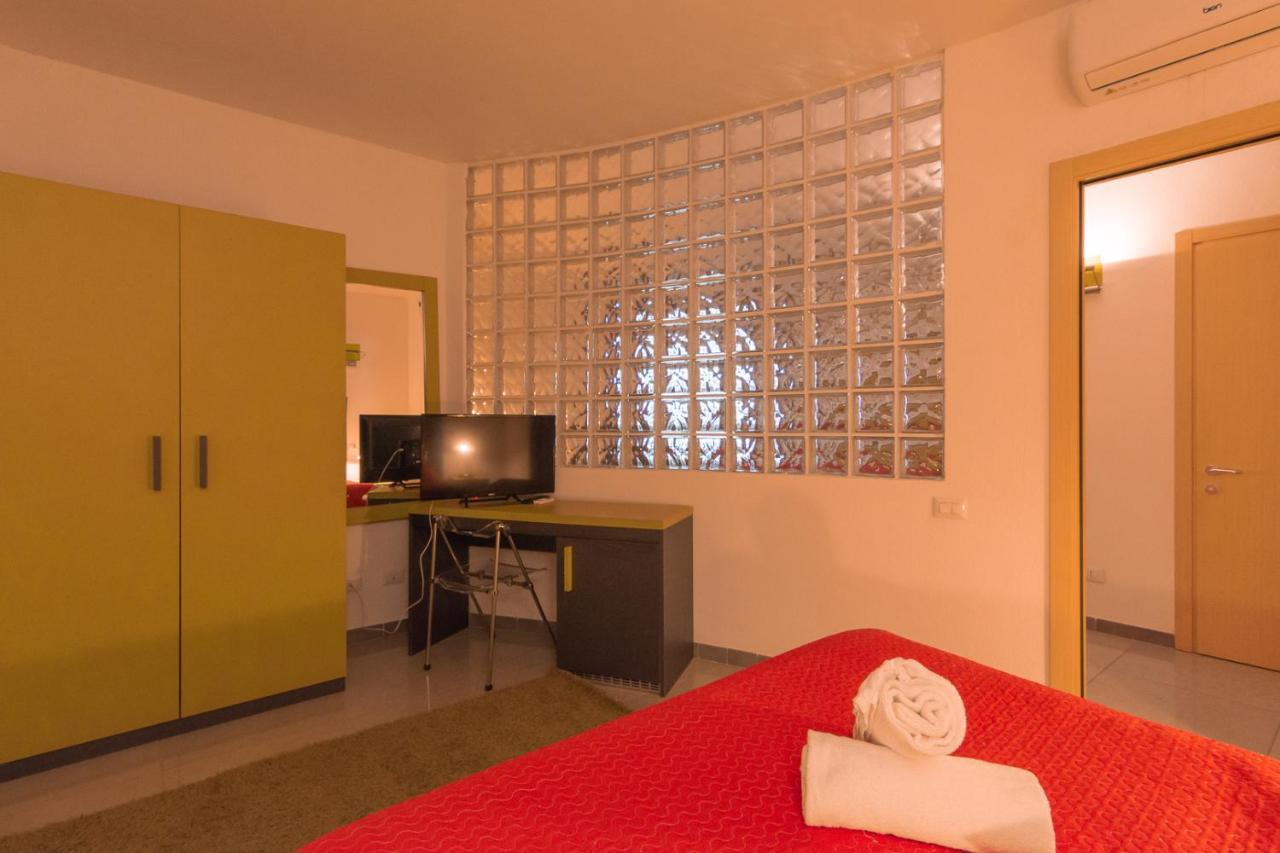 Delta Rooms Olbia Dış mekan fotoğraf