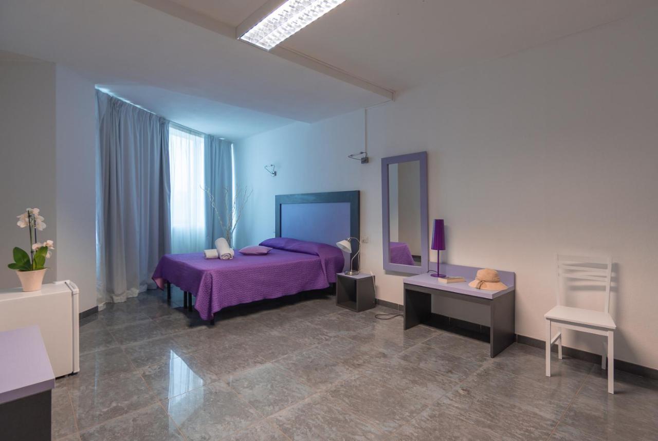 Delta Rooms Olbia Dış mekan fotoğraf