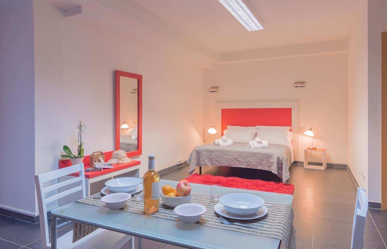 Delta Rooms Olbia Dış mekan fotoğraf